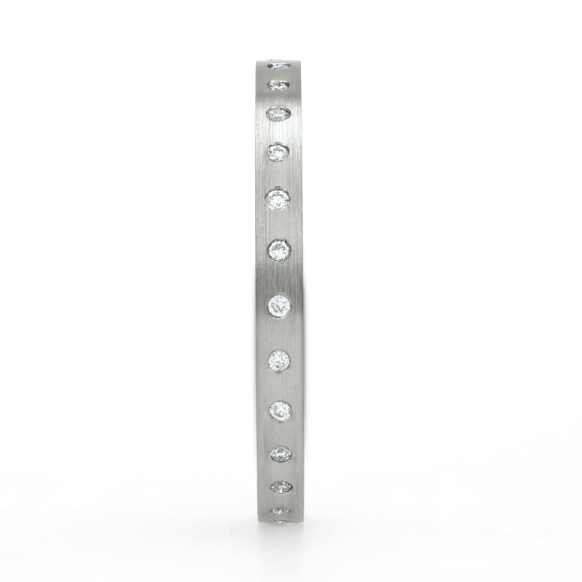 Confort Rellena 2mm A12082D14B - Moissanita